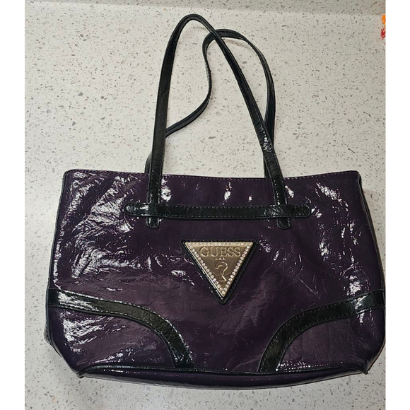 2 Guess Purses - Picture 3 of 4